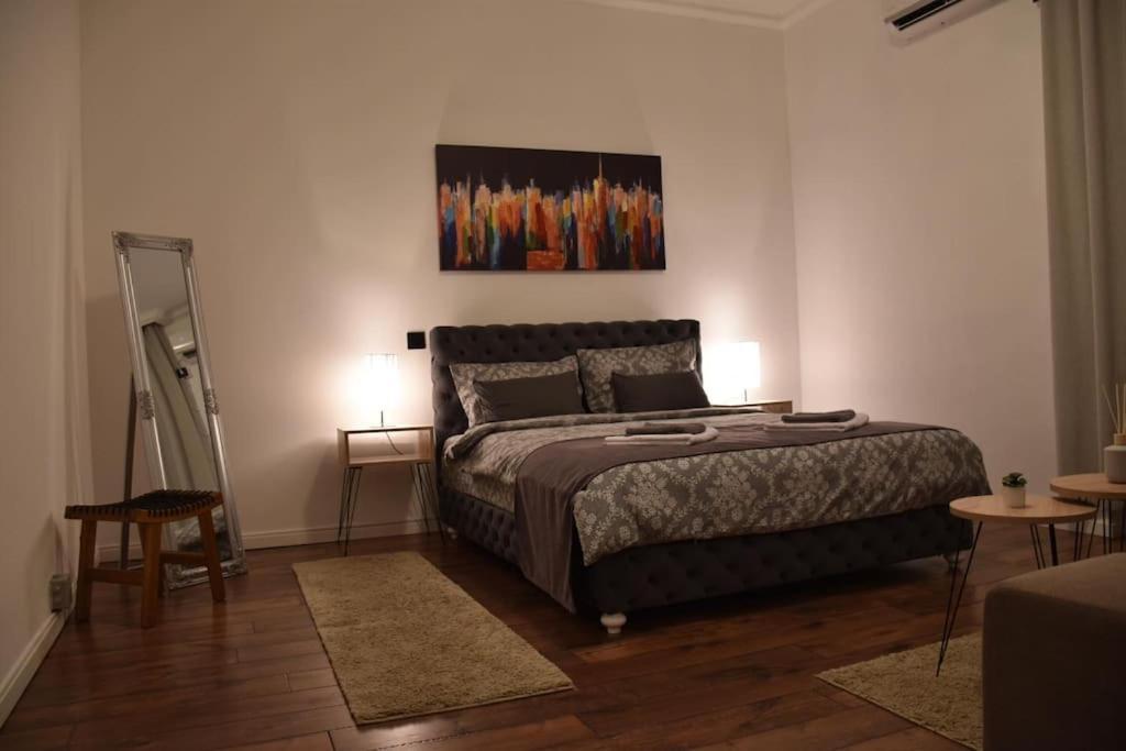 Apartment In Belgrade With Small Parking Space Екстериор снимка