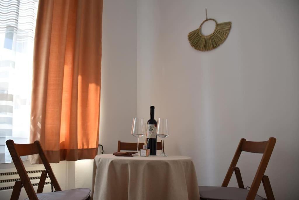 Apartment In Belgrade With Small Parking Space Екстериор снимка